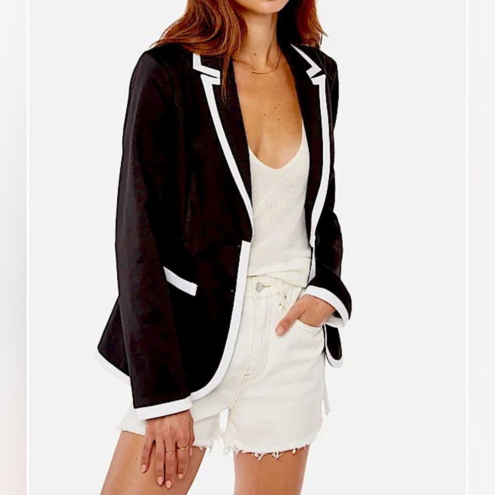 JustFab Women’s Black Blazer w/ White Trim Contrast Piping – Size 6 NWT